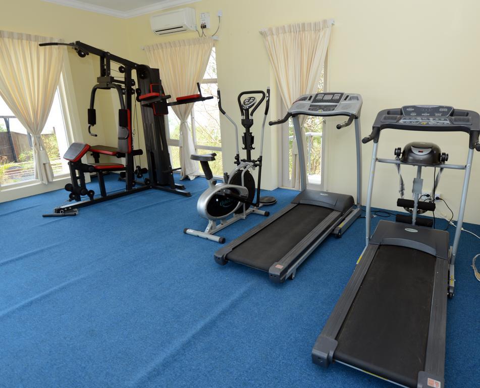 Mount Pleasant Hotel Oattara Thiri Buitenkant foto
